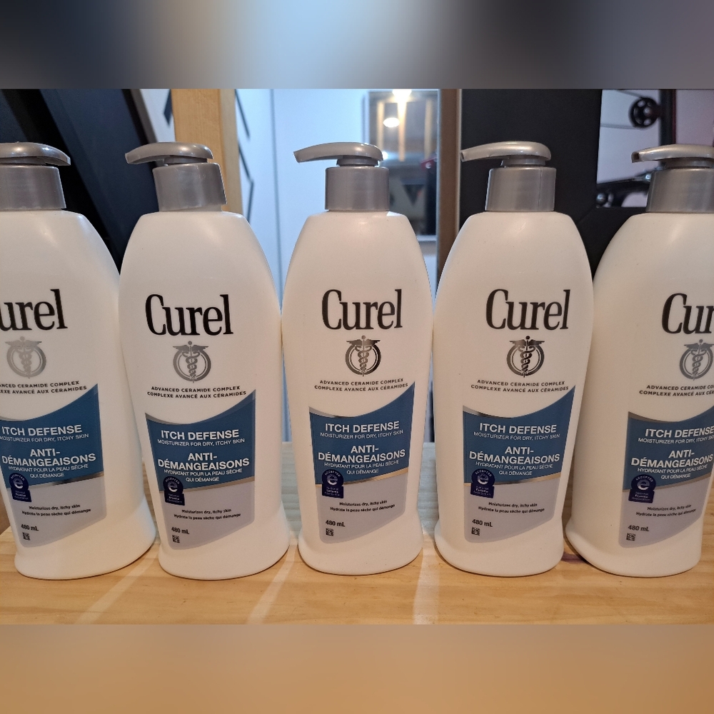 Lot Of 5 Brand New Curel Itch Defense Body Lotion. 480ml X5